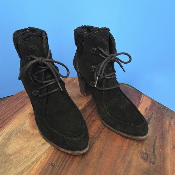 UGG Boots Analise Ankle Boot Women's 9.5 Suede Upper Sheepskin Block Heel Black - Picture 1 of 13